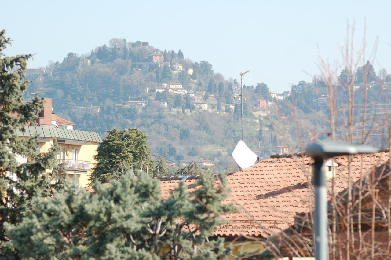 Monteverdi Bed & Breakfast *